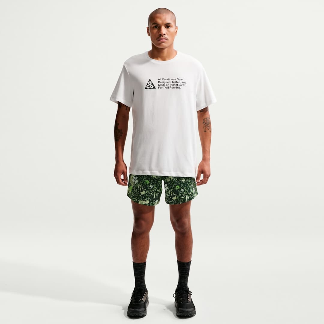 Nike Standard Issue Men's Dri-FIT 6" Basketball Shorts