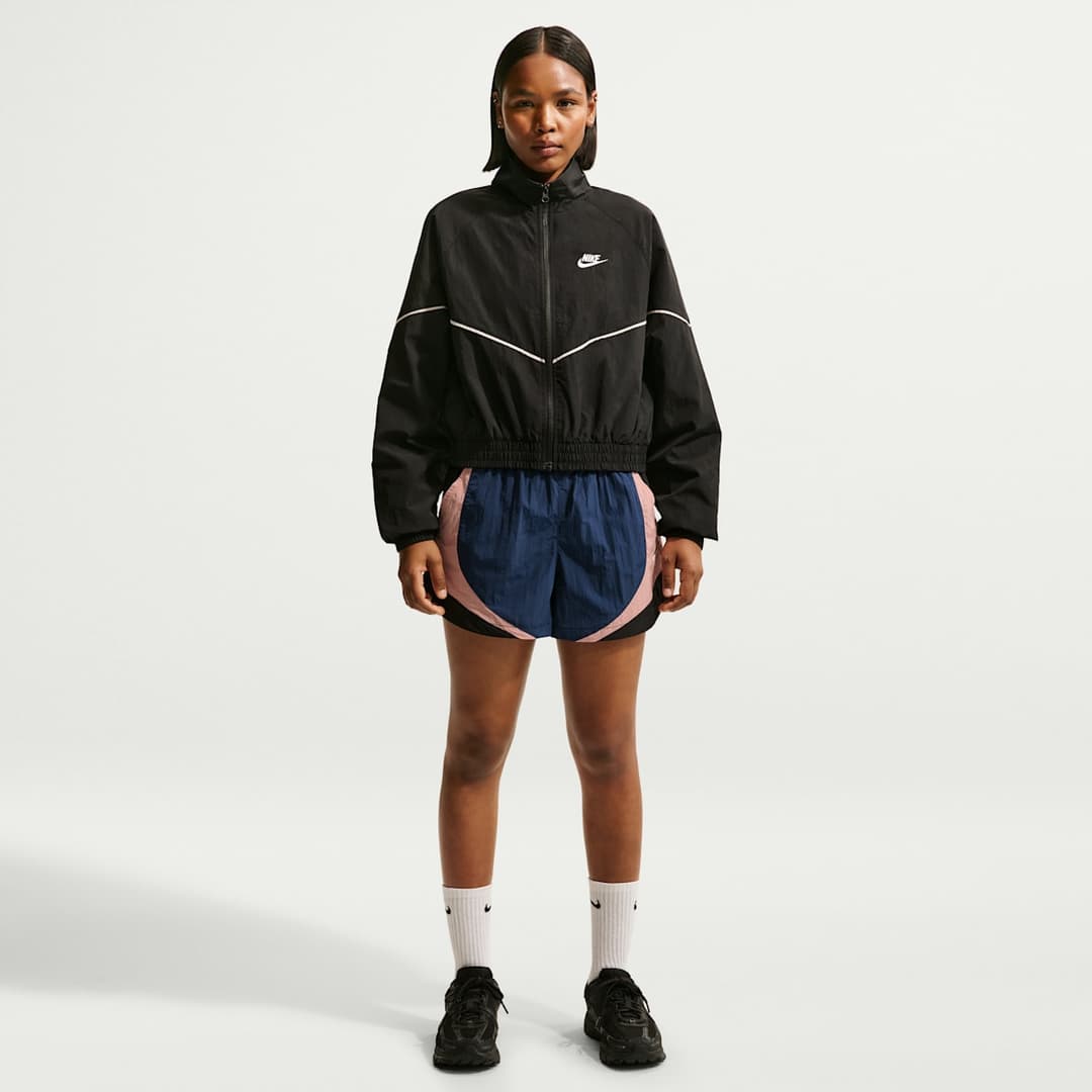 Nike Sportswear Women's Mid-Rise Loose 3" Track Shorts